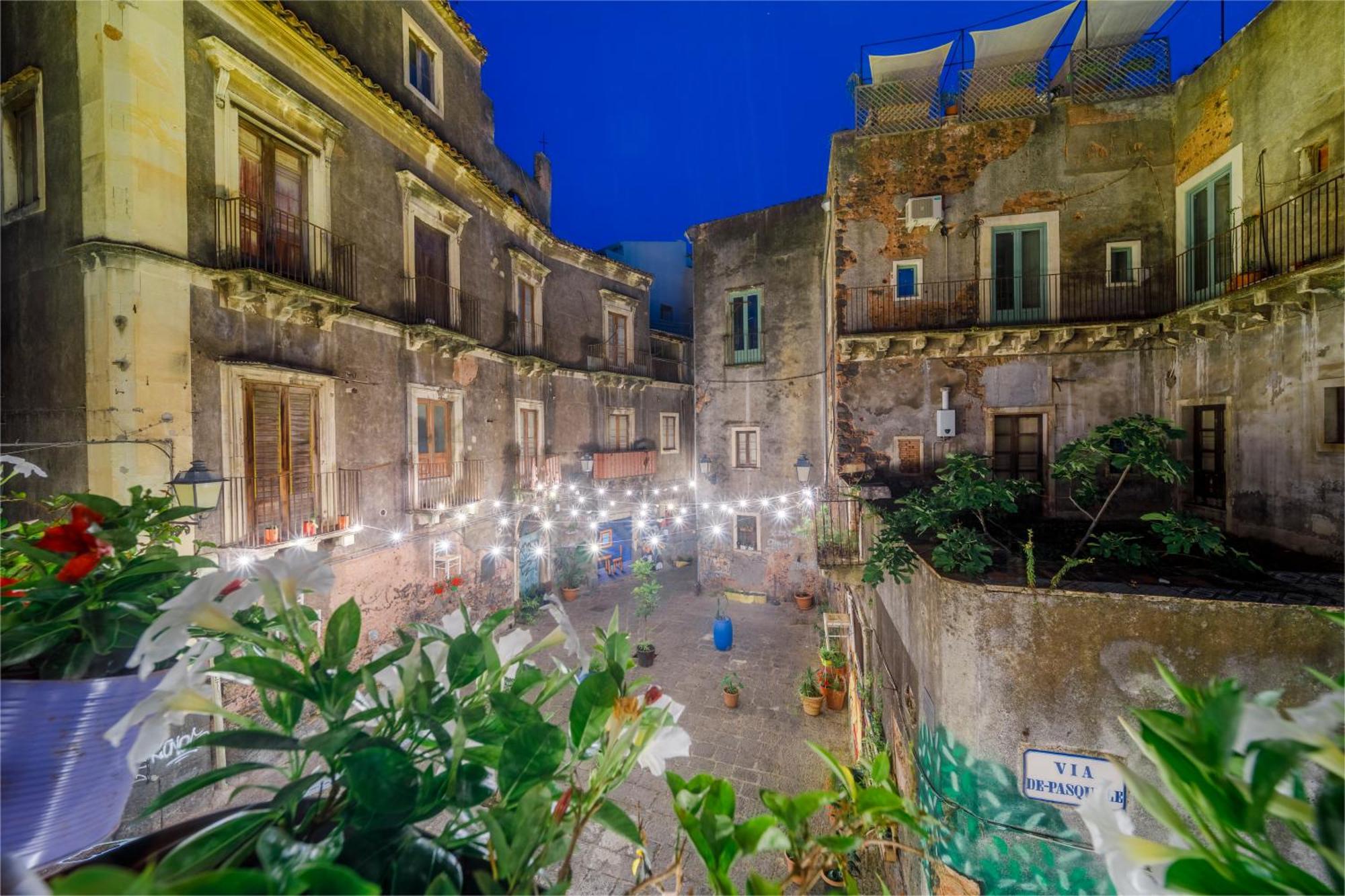 Casa Ninni Aeroporto di Catania Fontana Rossa Esterno foto