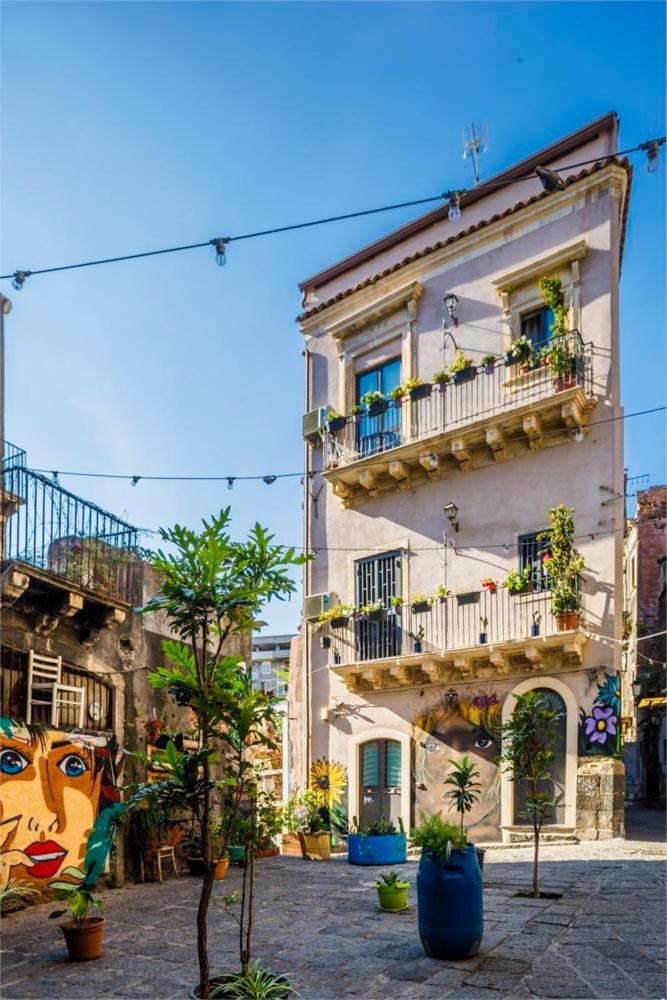 Casa Ninni Aeroporto di Catania Fontana Rossa Esterno foto